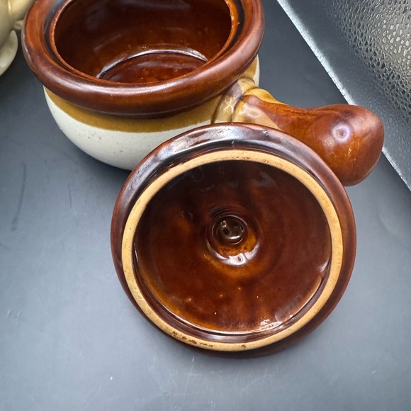 Vintage Brown and Tan Teapot And Two Bowls With Handles And Lids Stoneware Set - Picture 6 of 14